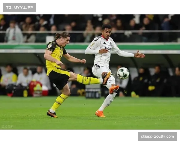 奥格斯堡凭借顽强斗志抢分 防守紧凑度有所改善 奥格斯堡凭借顽强斗志抢分 防守紧凑度有所改善