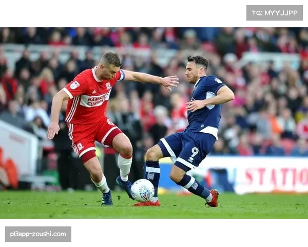 伯恩茅斯塔韦尼耶边路突破制造威胁,曼联临时防线在协防补位中出现漏洞 伯恩茅斯塔韦尼耶边路突破制造威胁,曼联临时防线在协防补位中出现漏洞